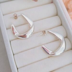 Aretes tipo argolla en U