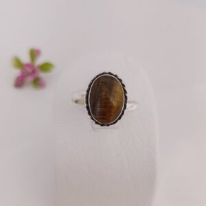 Anillo con piedra ojo de tigre