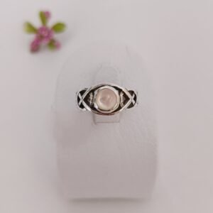 Anillo con concha nácar