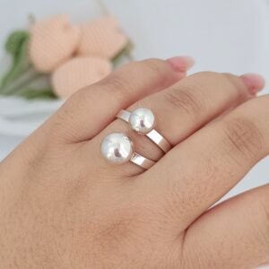 Anillo de dos bolitas