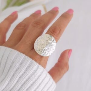 Anillo martillado redondo