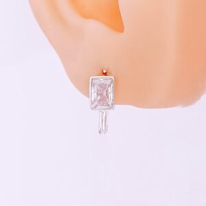 Huggies con circonia cuadrada