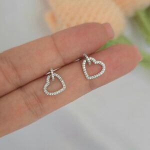 Aretes de corazón colgante