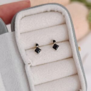 Aretes de circonia Negra