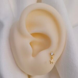 Aretes de estrella colgante