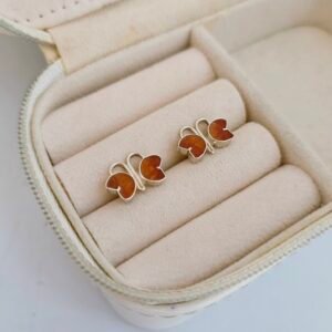 Aretes de mariposa y piedra natural