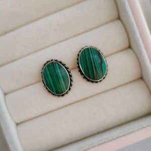 Aretes con piedra malaquita