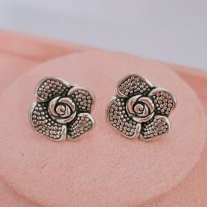 Aretes de rosa