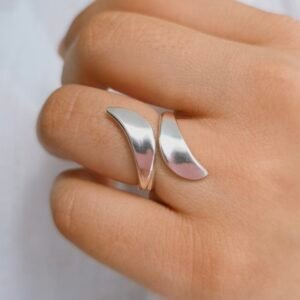 anillo cruzado