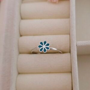 Anillo de flor piedra natural