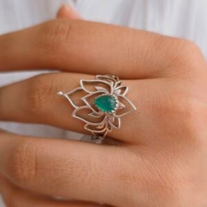 Anillo flor de loto