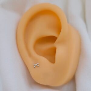 Aretes mini moñitas