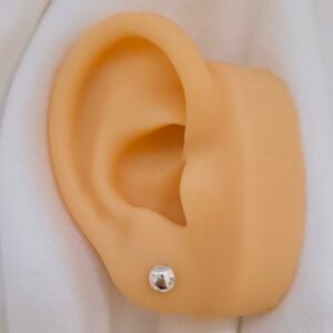 aretes de botoncitos