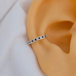 Earcuff circonias negras