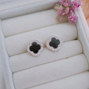 Aretes de trébol
