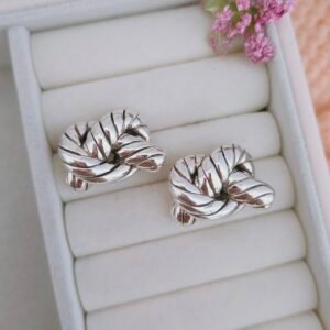 Aretes de nudo