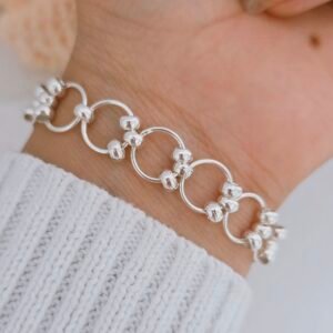 Pulsera de bolitas