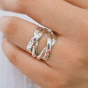 Anillo cruzado