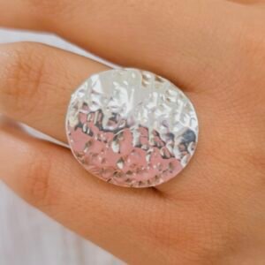 Anillo martillado