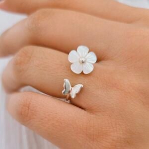 Anillo de mariposa